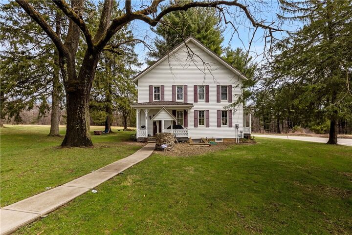 Property Photo:  37105 Pa-66  PA 16220 