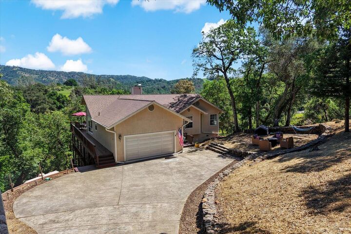Property Photo: 258 Circle Oaks Drive CA 94558