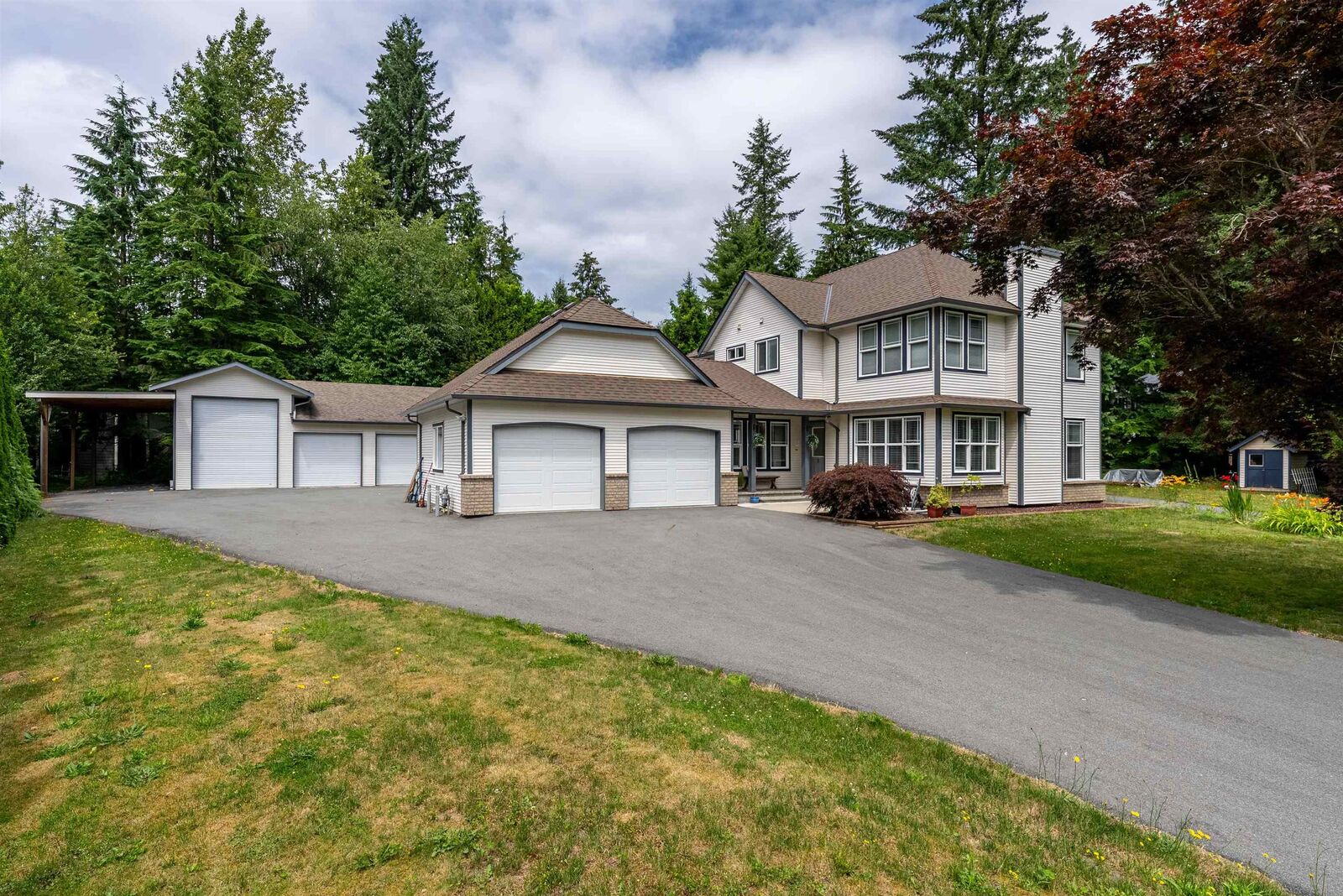 Property Photo: 26497 126 Avenue BC V2W 1C9