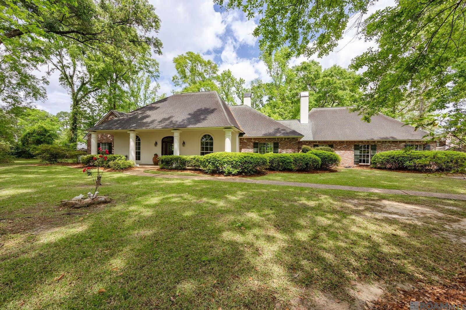 Property Photo: 13407 N Amiss Rd LA 70810