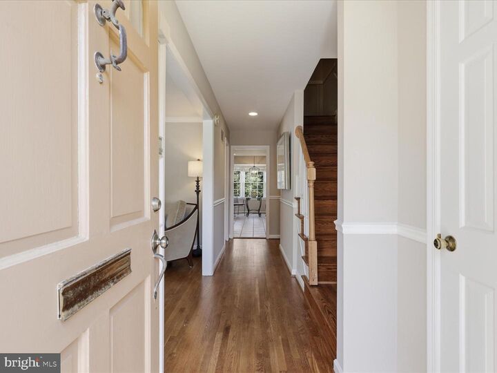 Property Photo: 9251 Bailey Lane VA 22031