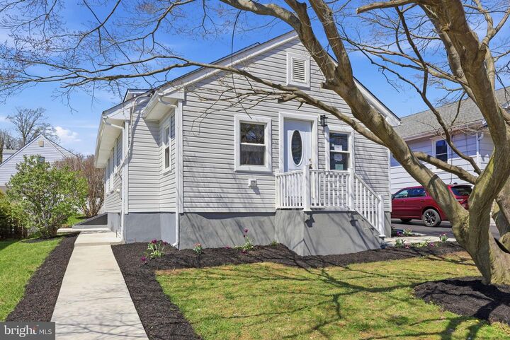 Property Photo:  103 Center Avenue  PA 19090 