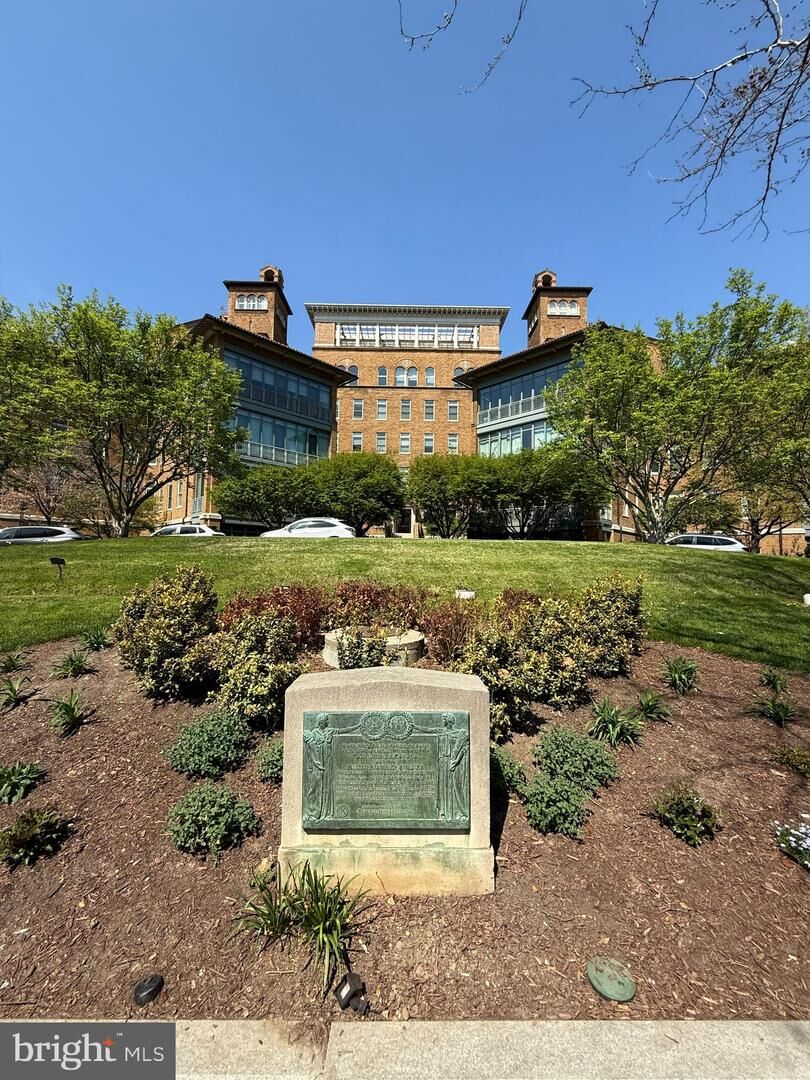 Property Photo:  2425 L Street NW 431  DC 20037 