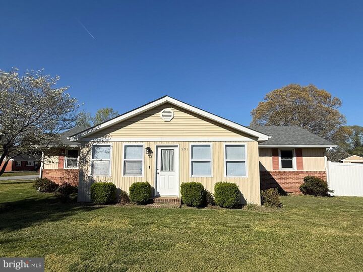 Property Photo:  501 Chestnut Street  MD 21830 