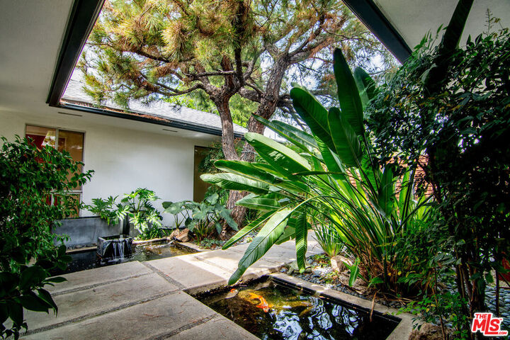Property Photo: 17600 Lemarsh St CA 91325