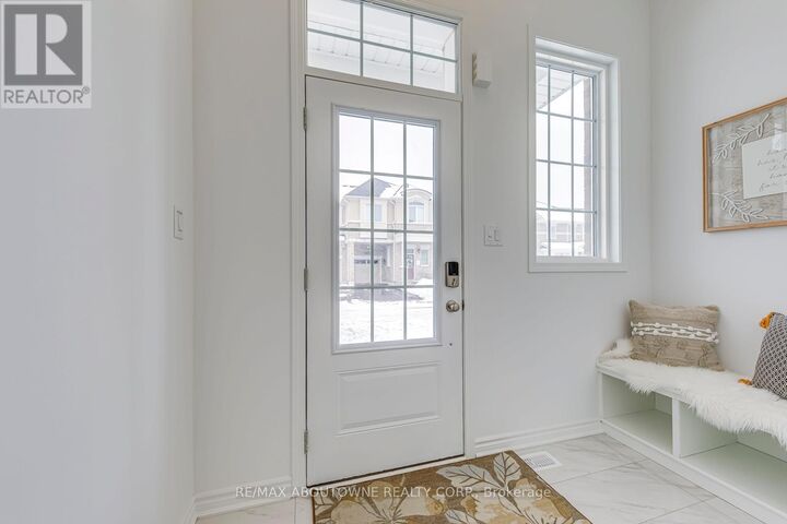 Property Photo:  1363 Copley Court  ON L9E 2E7 