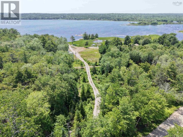 Property Photo:  214-216 Hartz Point Road  NS B0T 1W0 