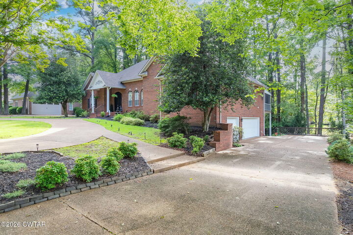 Property Photo: 16 Fields Chase TN 38305