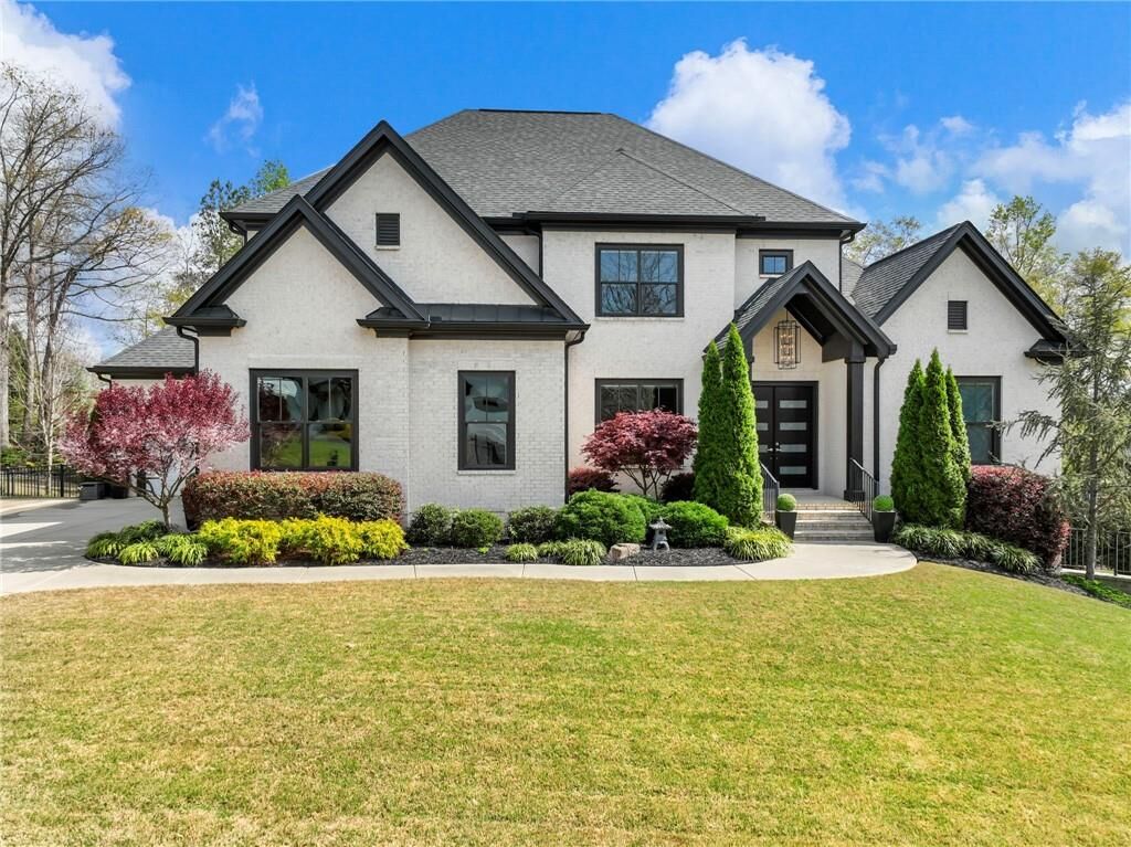 Property Photo:  2343 Northern Oak Drive  GA 30517 