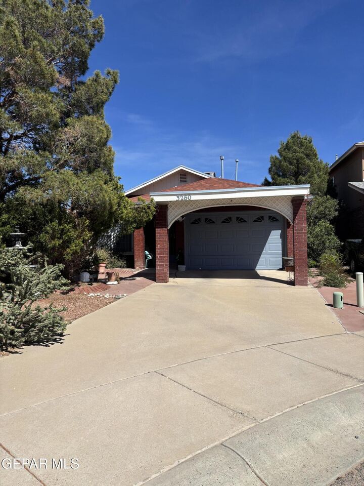 Property Photo:  3260 Catherine Ann Drive  TX 79936 