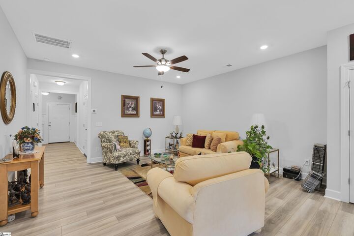 Property Photo:  109 Callen Drive  SC 29607 