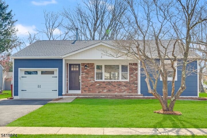 Property Photo:  3 Pembroke Ln  NJ 08757 