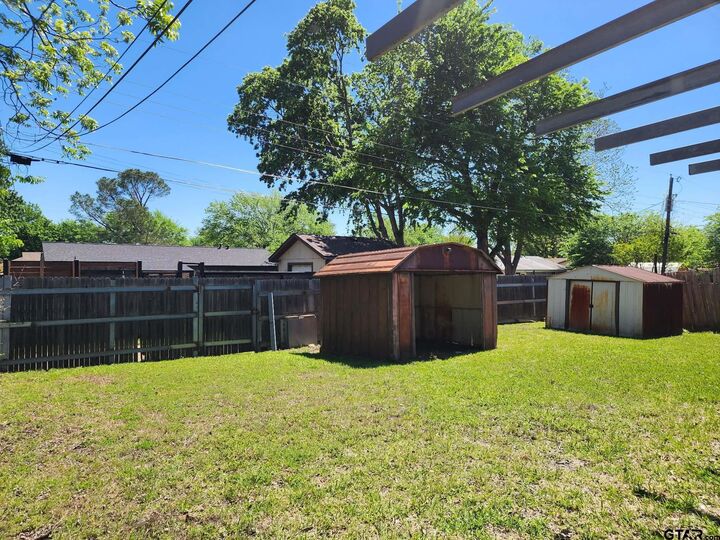 Property Photo:  1014 Caladium  TX 75149 