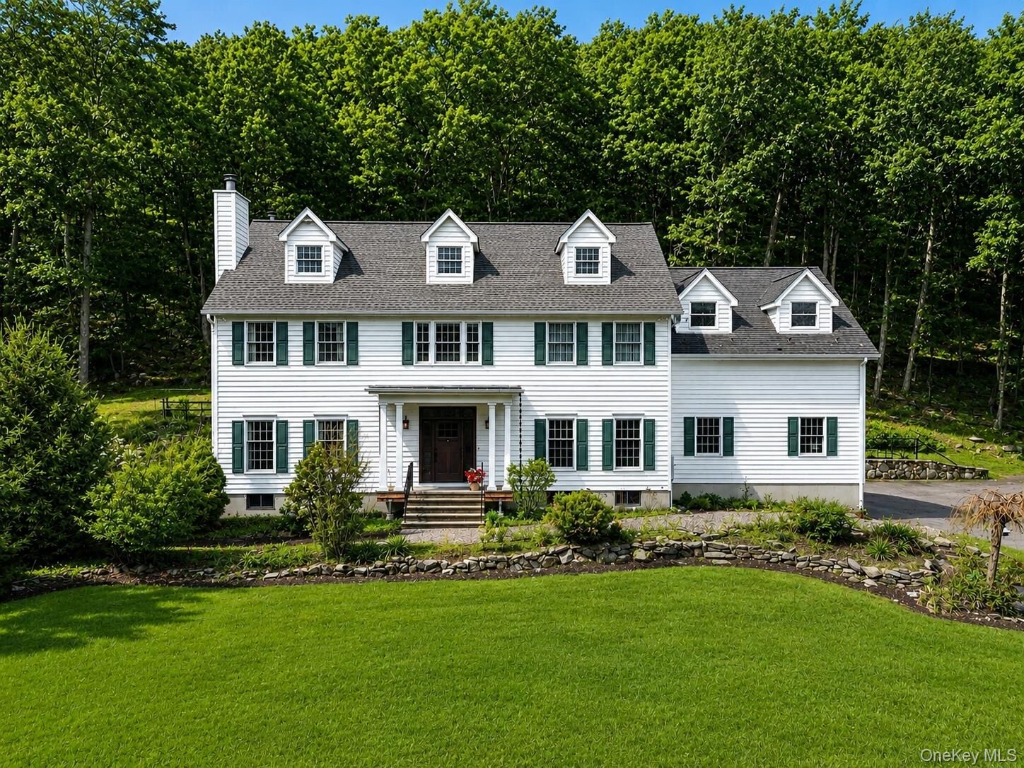 Property Photo: 580 Oscawana Lake Road NY 10579