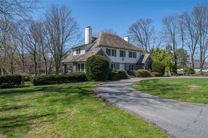 Property Photo:  535 North Street  NY 10605 