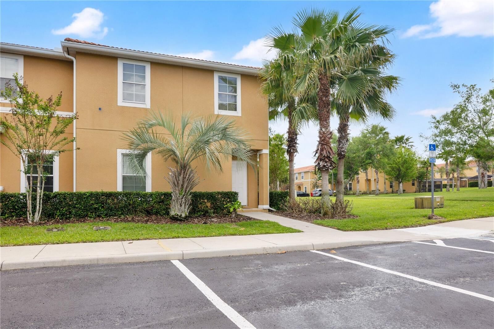 Property Photo:  3012 Secret Lake Drive  FL 34747 