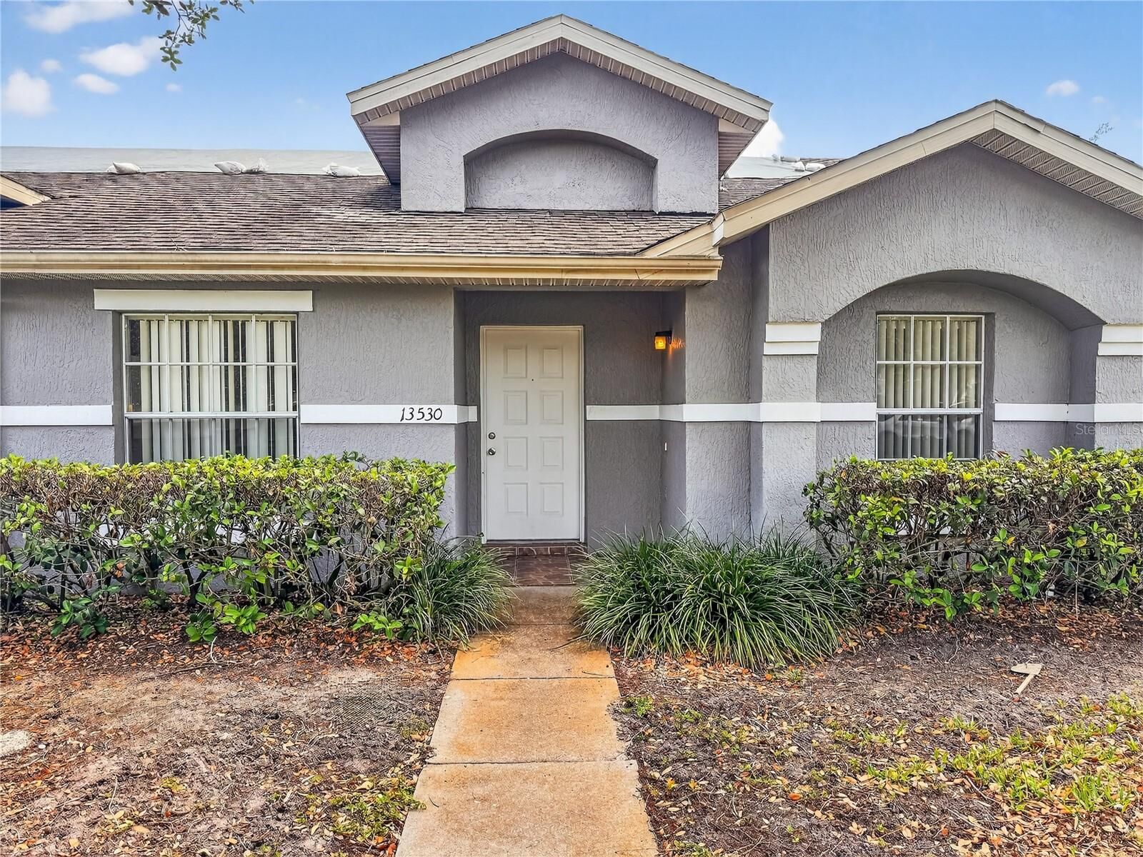 Property Photo: 13530 Summerton Drive FL 32824