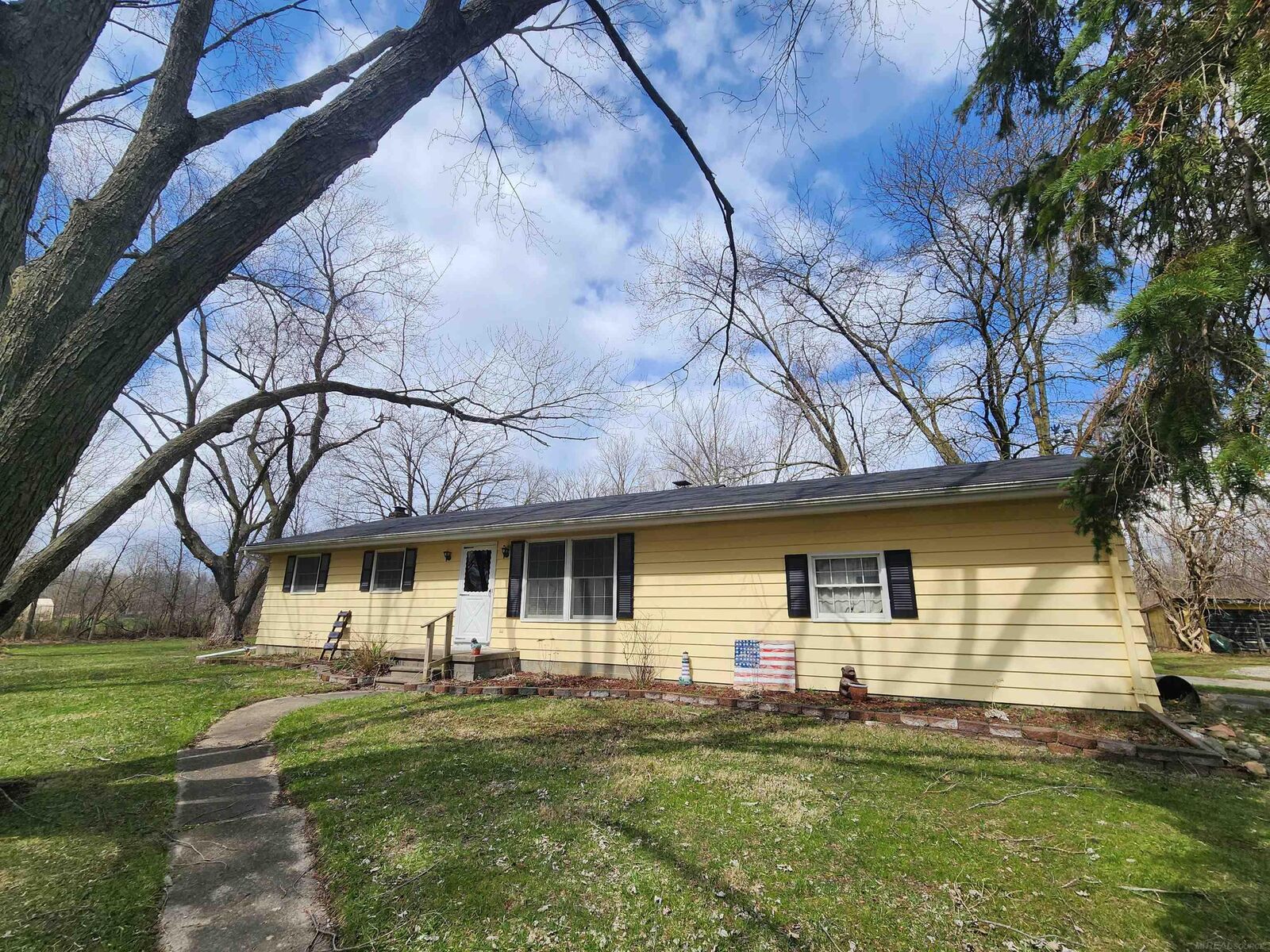 Property Photo:  33555 31 Mile Road  MI 48050 