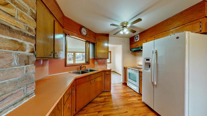 Property Photo:  243 Hillcrest Ln  WI 53549 