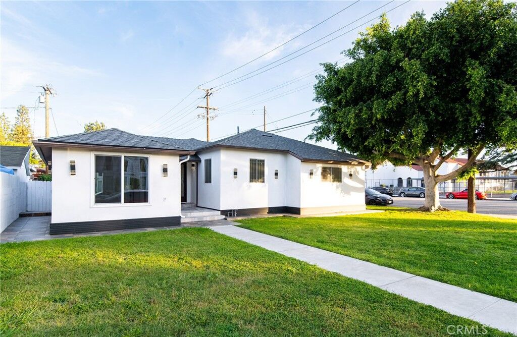 Property Photo:  9246 Manzanar Ave  CA 90240 