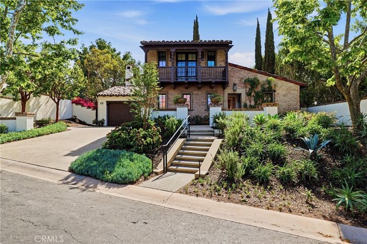 Property Photo: 6 Prairie Grass CA 92603