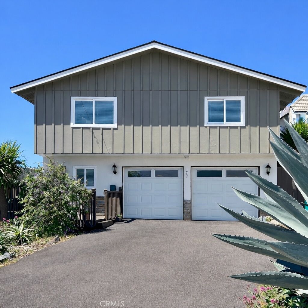 Property Photo:  455 Orcas  CA 93442 