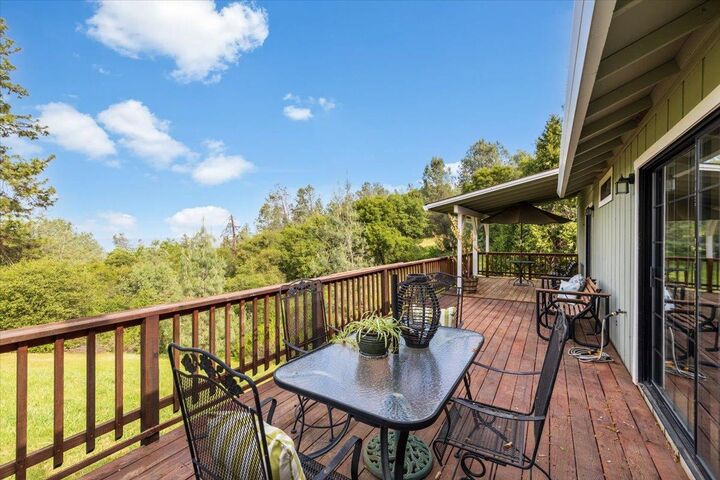 Property Photo:  6597 Baralee Lane  CA 95667 