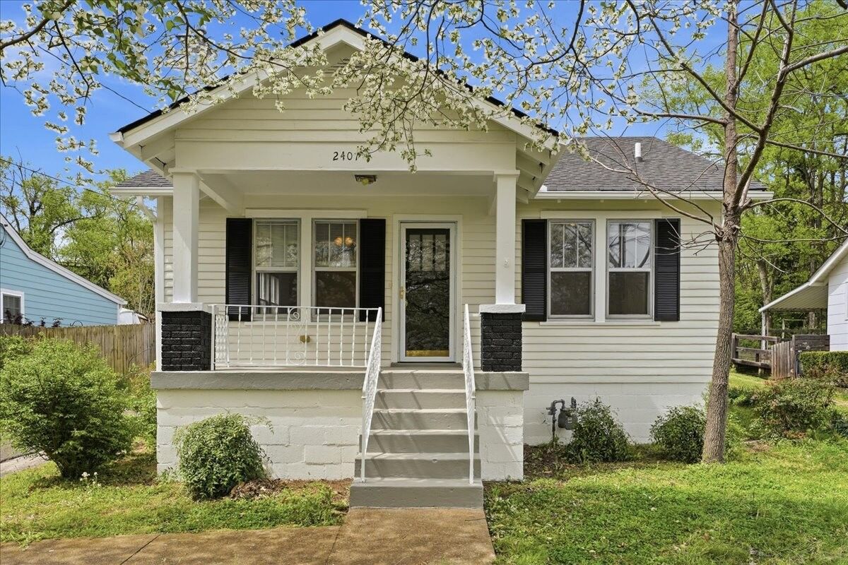 Property Photo:  2407 Inga St  TN 37206 