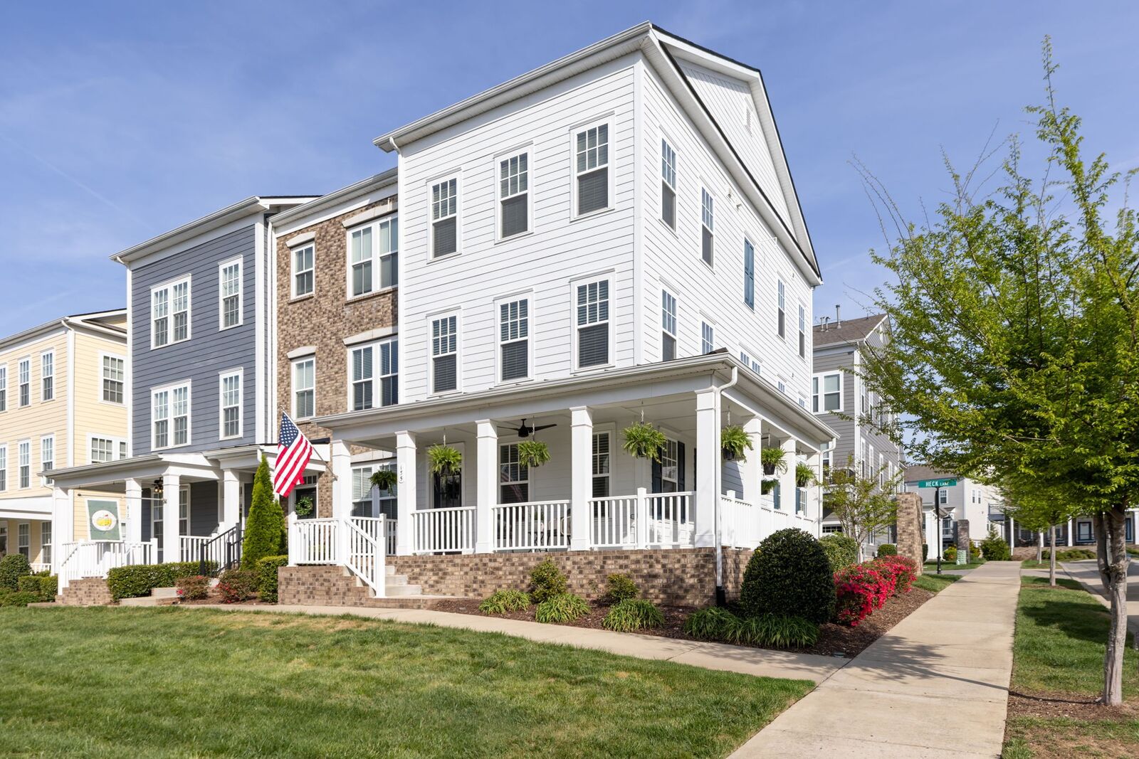 Property Photo:  135 Burkitt Commons Ave  TN 37135 