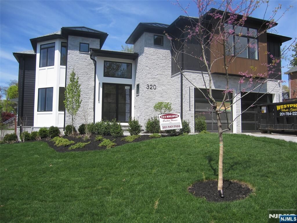 Property Photo:  320 Bolz Street  NJ 07632 