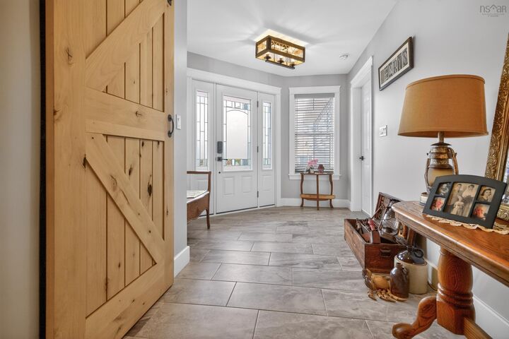 Photo de la propriété:  60 McCormacks Lane  NS B3G 1A3 