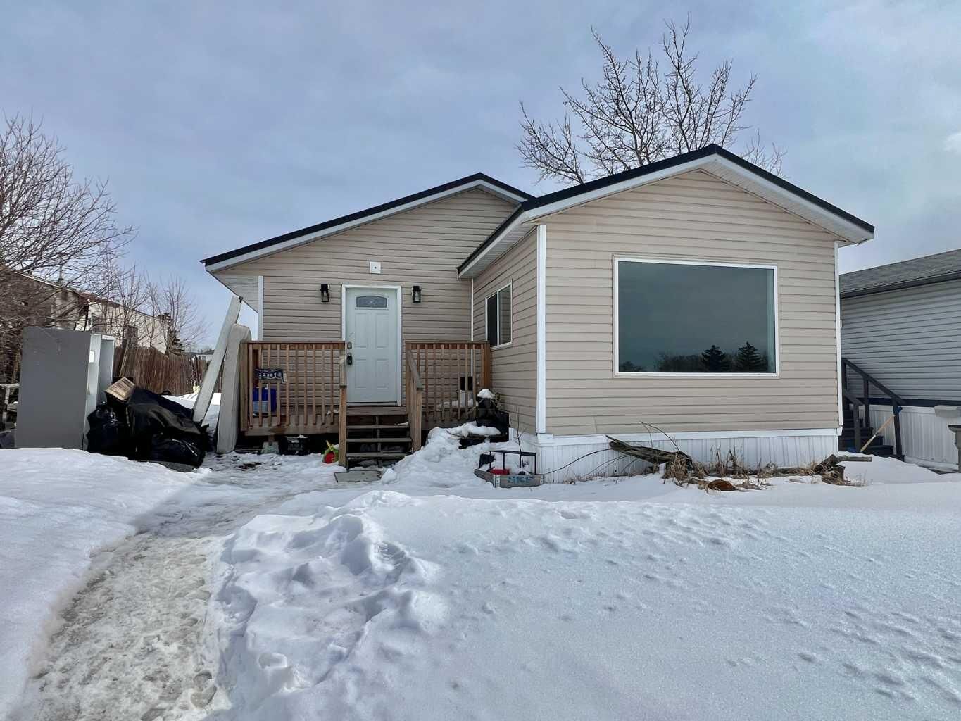 Photo de la propriété:  12009 96A Street  AB T8V 5H6 