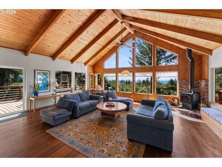 Property Photo:  15870 Pelican Bay Dr  OR 97415 