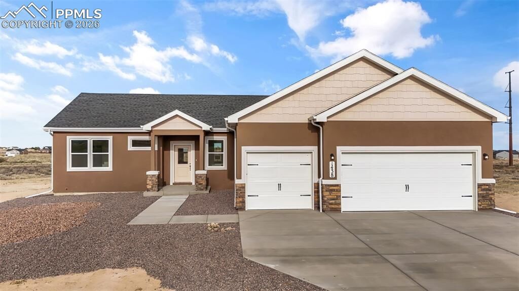 Property Photo: 1438 N Moonbeam Drive CO 81007