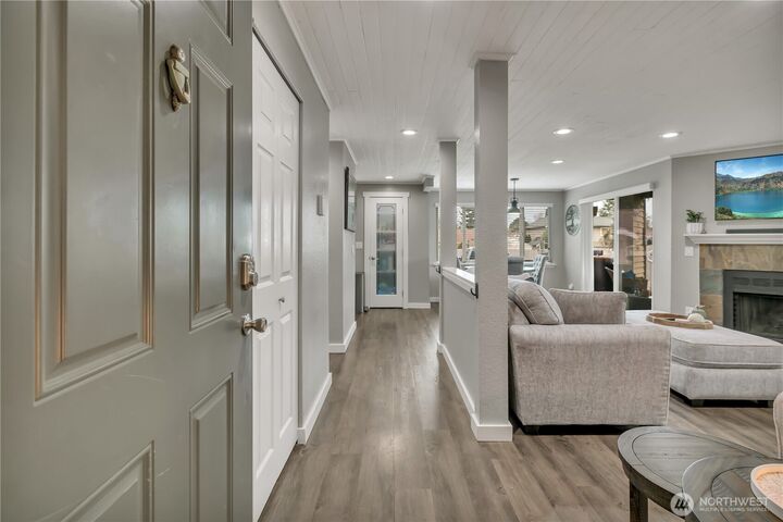 Property Photo:  23712  13th Place S 1006  WA 98198 