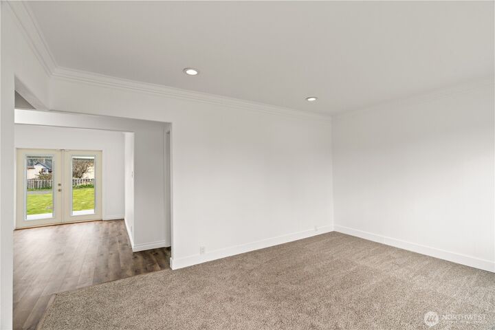 Property Photo:  608 W Scott Street  WA 98520 