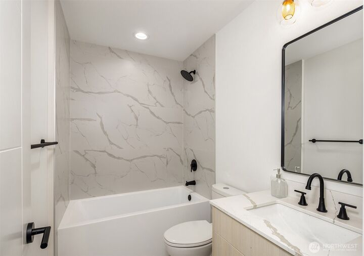 Property Photo:  2340 N 64th Street B  WA 98103 