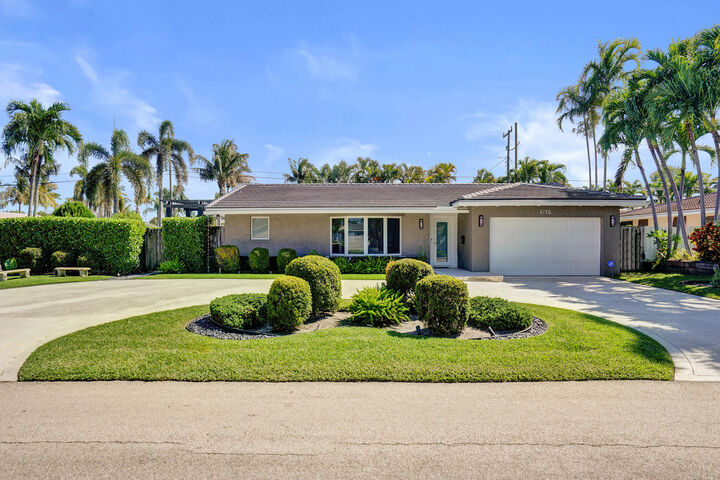 Property Photo: 2750 NE 45th Street FL 33064