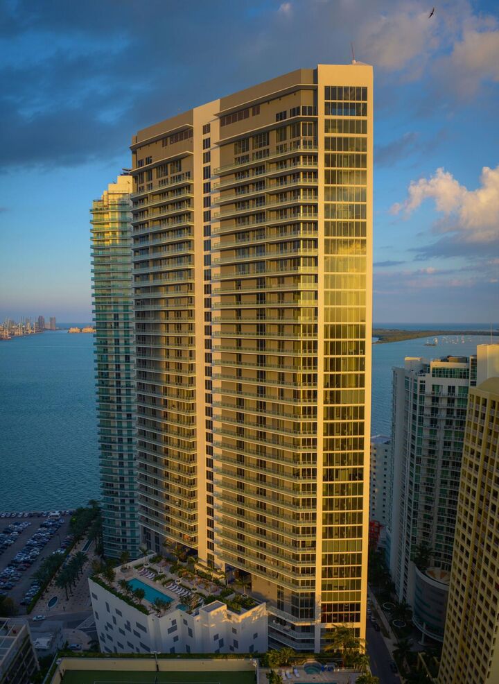 Property Photo:  1300 Brickell Bay Drive 1005  FL 33131 