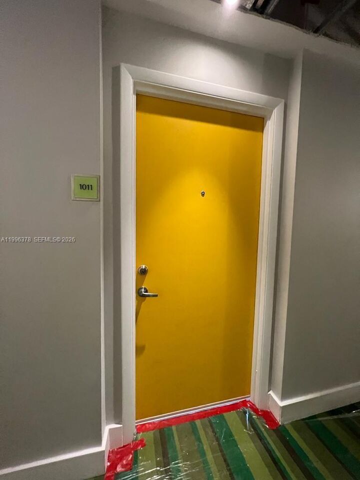 Property Photo:  133 NE 2nd Ave 1011  FL 33132 