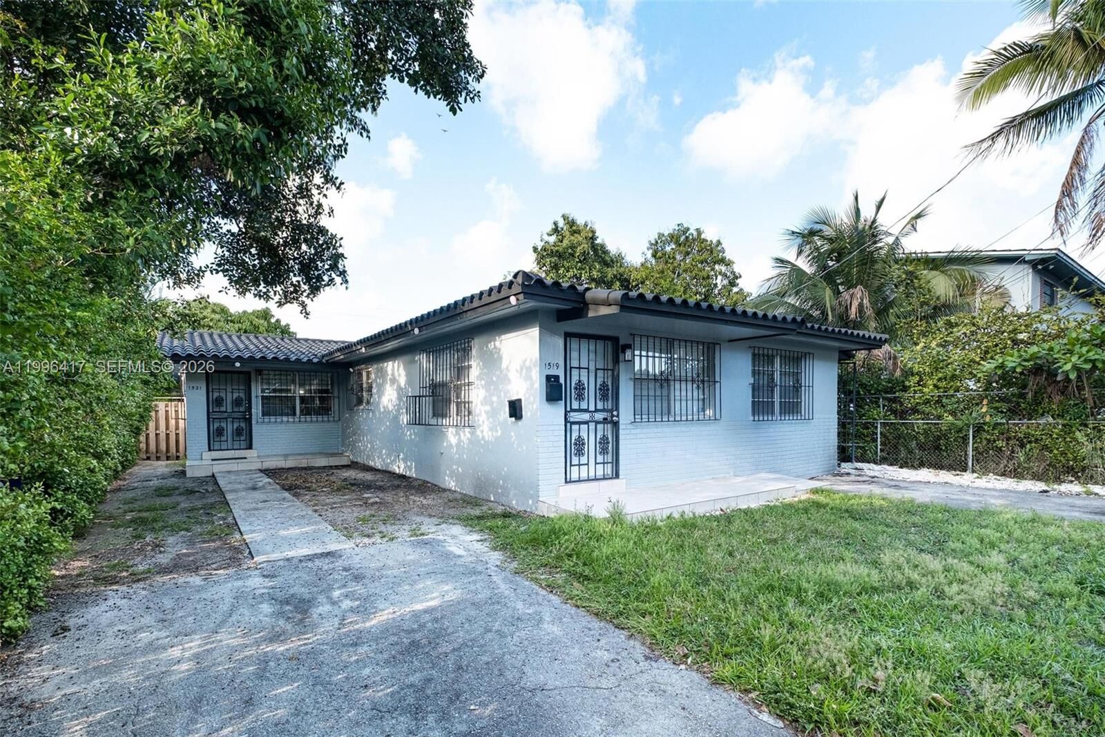 Property Photo:  1519 NW 40th St  FL 33142 