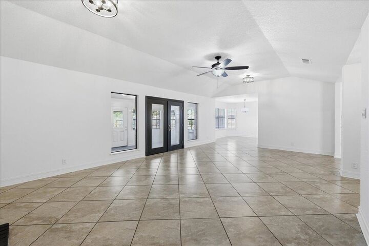 Property Photo:  4304 Highland  TX 77632 