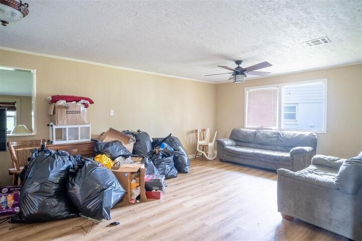 Property Photo:  3605 E Roosevelt Street E  LA 70607 