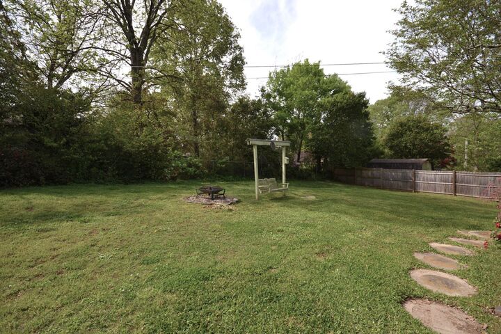 Property Photo: 806 8th Court NE AL 35055 - CULLMAN