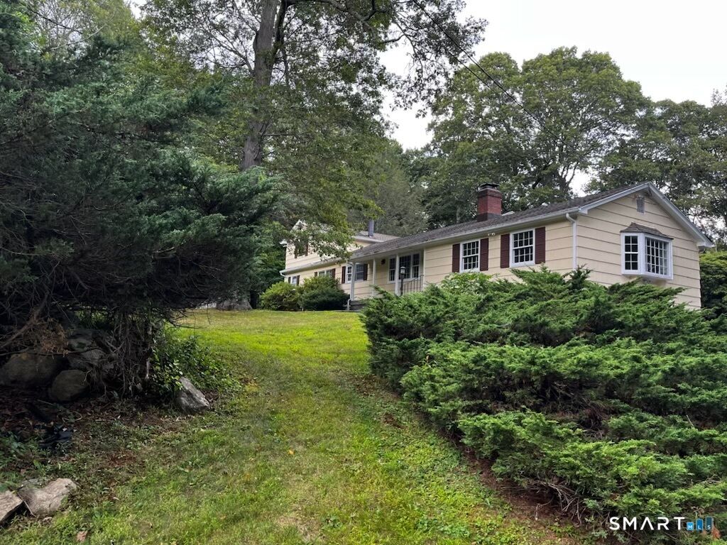 Property Photo:  15 Flat Rock Drive  CT 06877 
