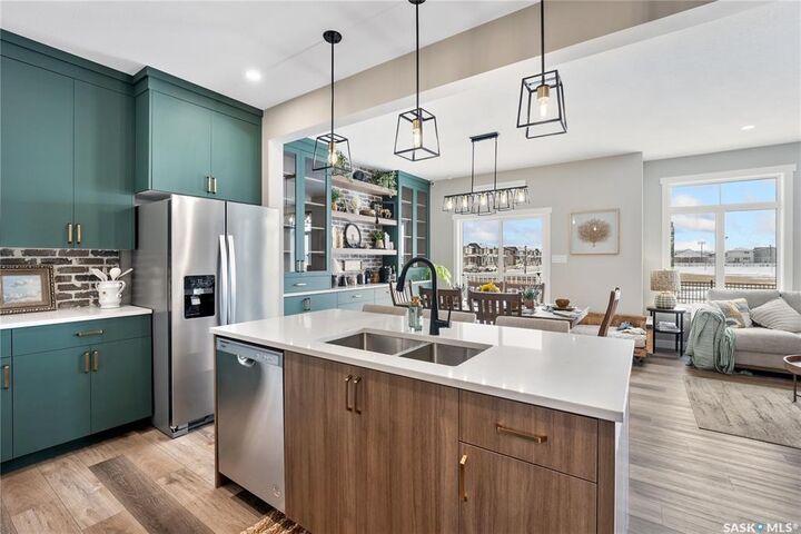 Property Photo:  2982 Dumont Way  SK S4V 4E4 