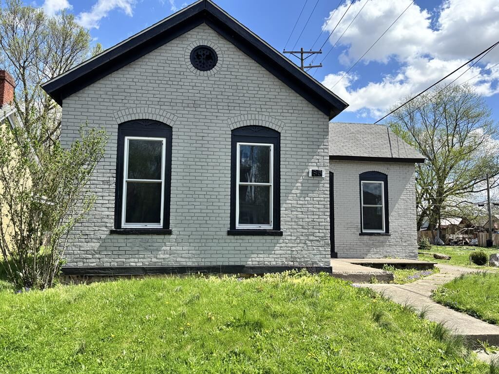 Property Photo: 85 Sugar Street OH 45601