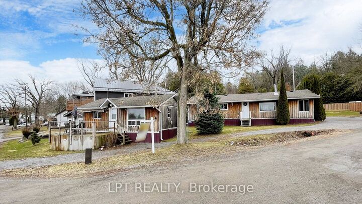 5137 - 5135 Halstead Beach Road — photo 1