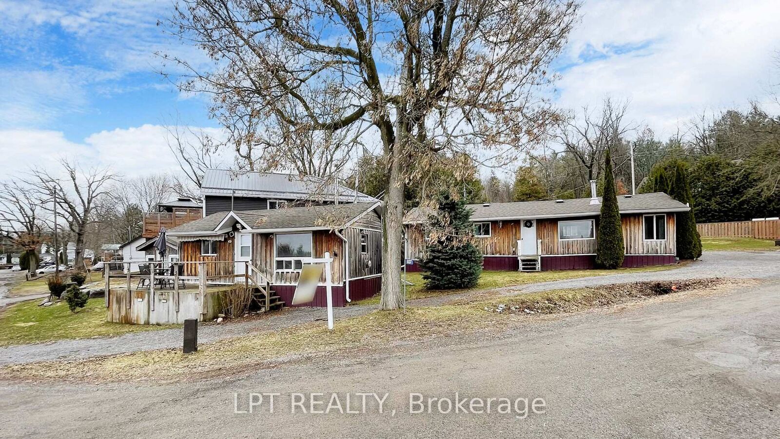Property Photo: 5137 - 5135 Halstead Beach Road ON K0L 1E0