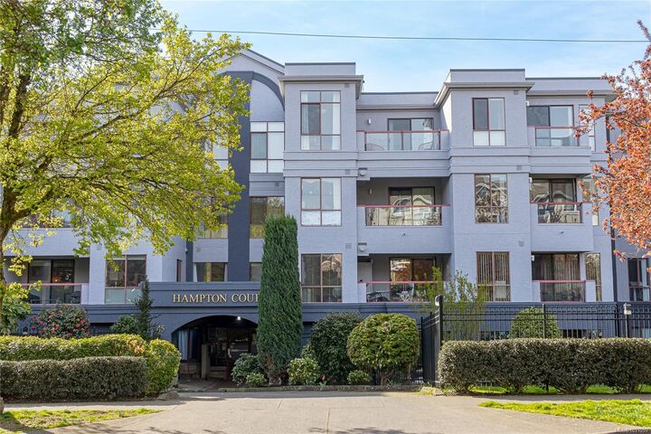 Property Photo:  545 Manchester Rd #409  BC V8T 5H6 